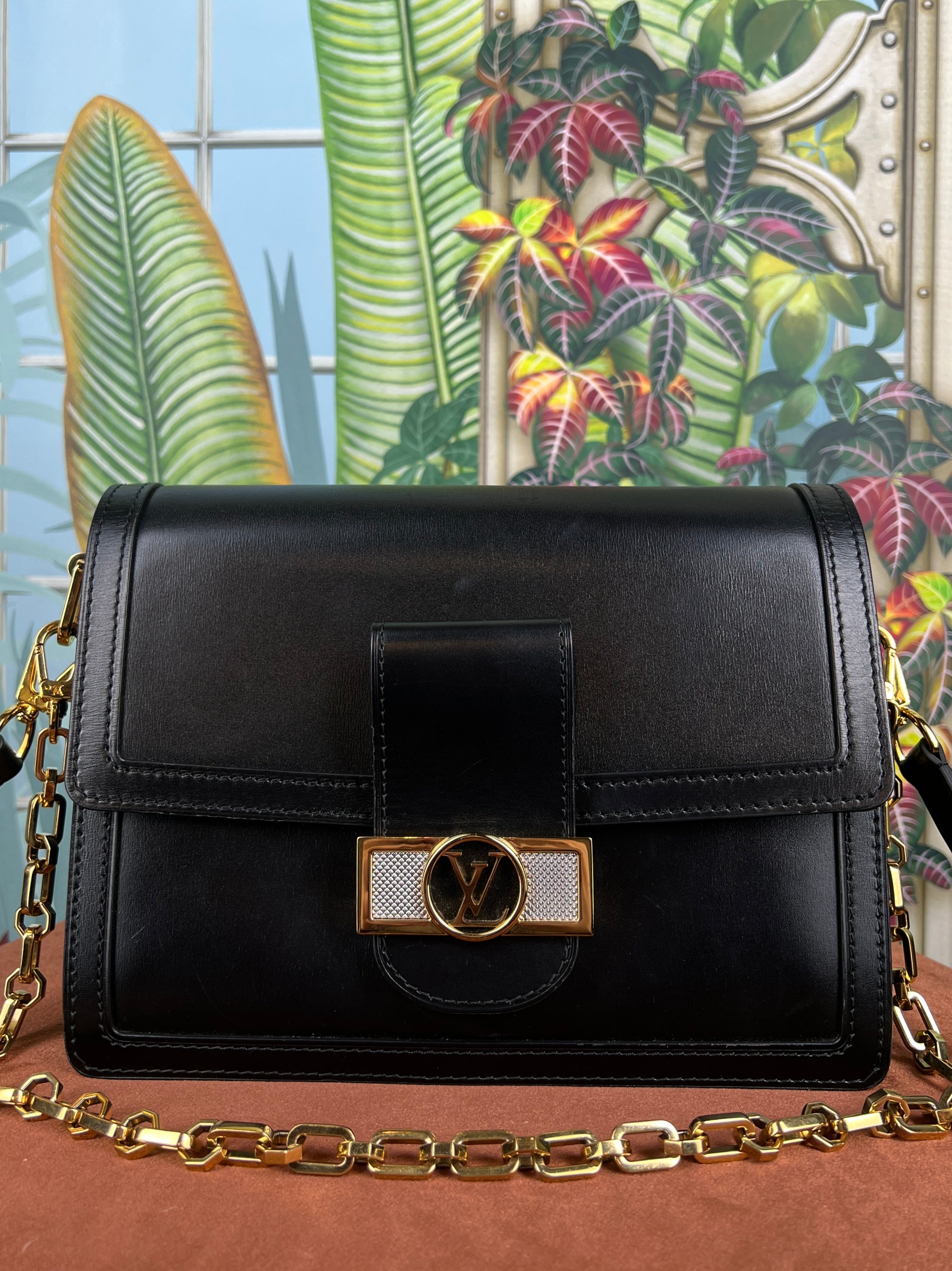 Louis Vuitton Dauphine MM black leather bag A Piece Lux