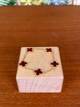 Van cleef & Arpels Alhambra carnelian bracelet, 5 motifs