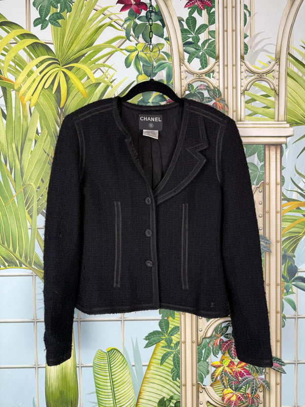 Chanel black tweed blazer 2002’s Cruise Collection