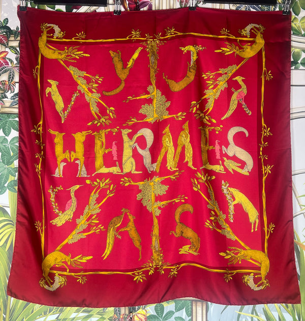 Hermés Vintage scarf Les animaux de la foret red