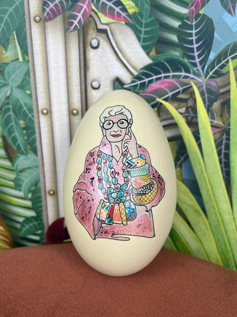 Hand painted ostrich egg XS pink