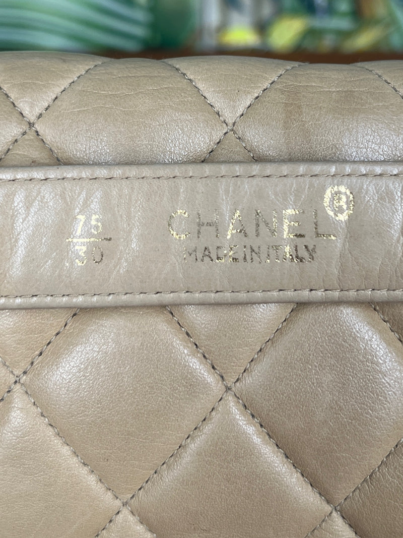 Chanel leather waist bag beige