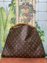 Louis Vuitton Artsy monogram MM bag