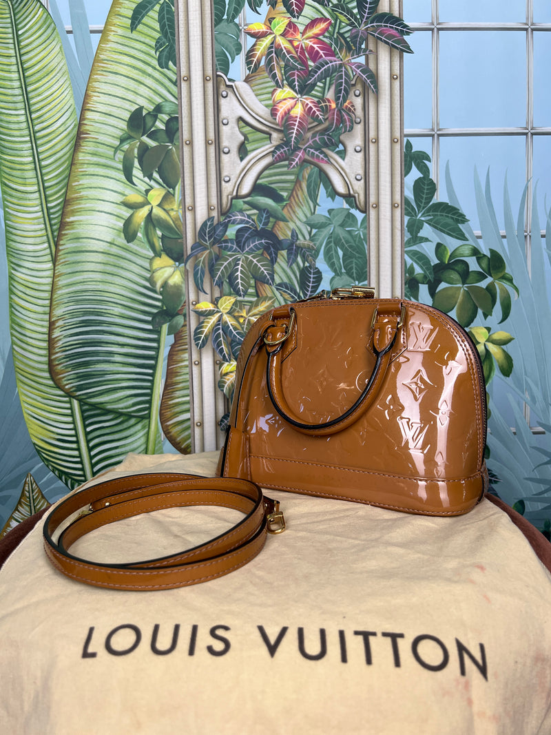 Louis Vuitton Alma BB vernis brown