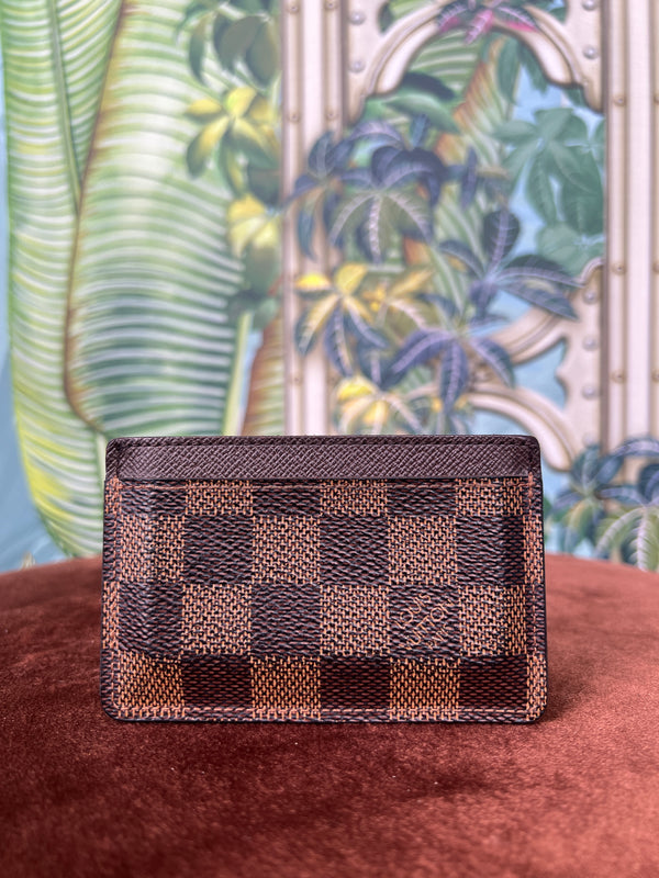 Louis Vuitton cardholder damier