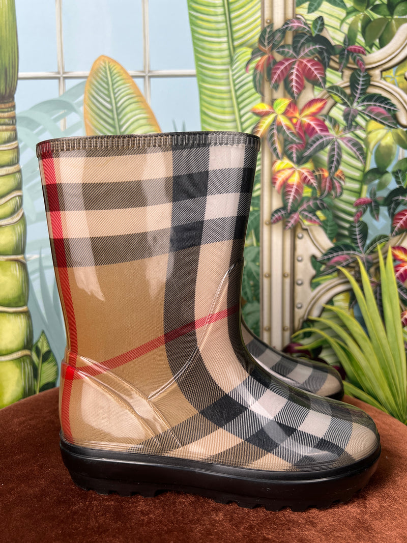Burberry rubber boots size 32