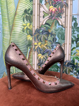 Valentino Garavani metallic rock stud heels