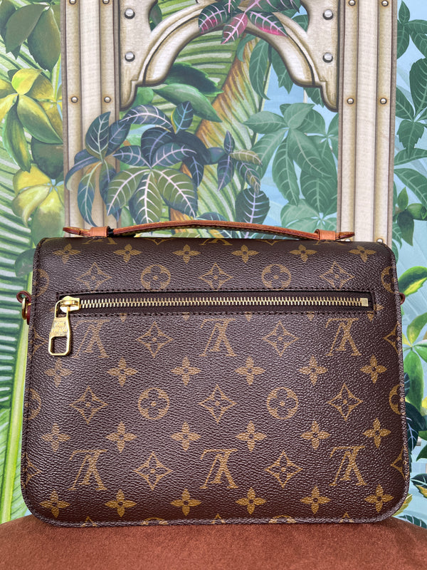 Louis Vuitton pochette Métis