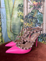 Valentino Garavani rockstud leather pumps pink/beige