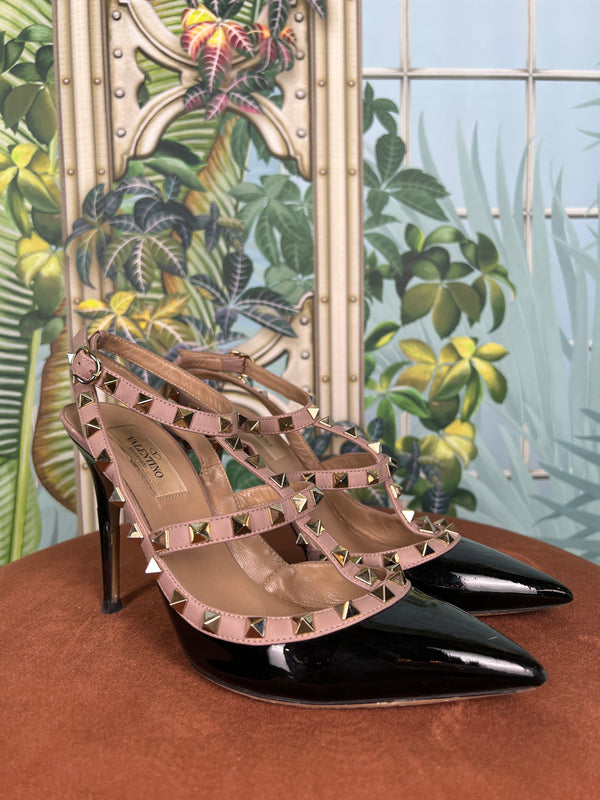 Valentino Garavani rockstud pumps