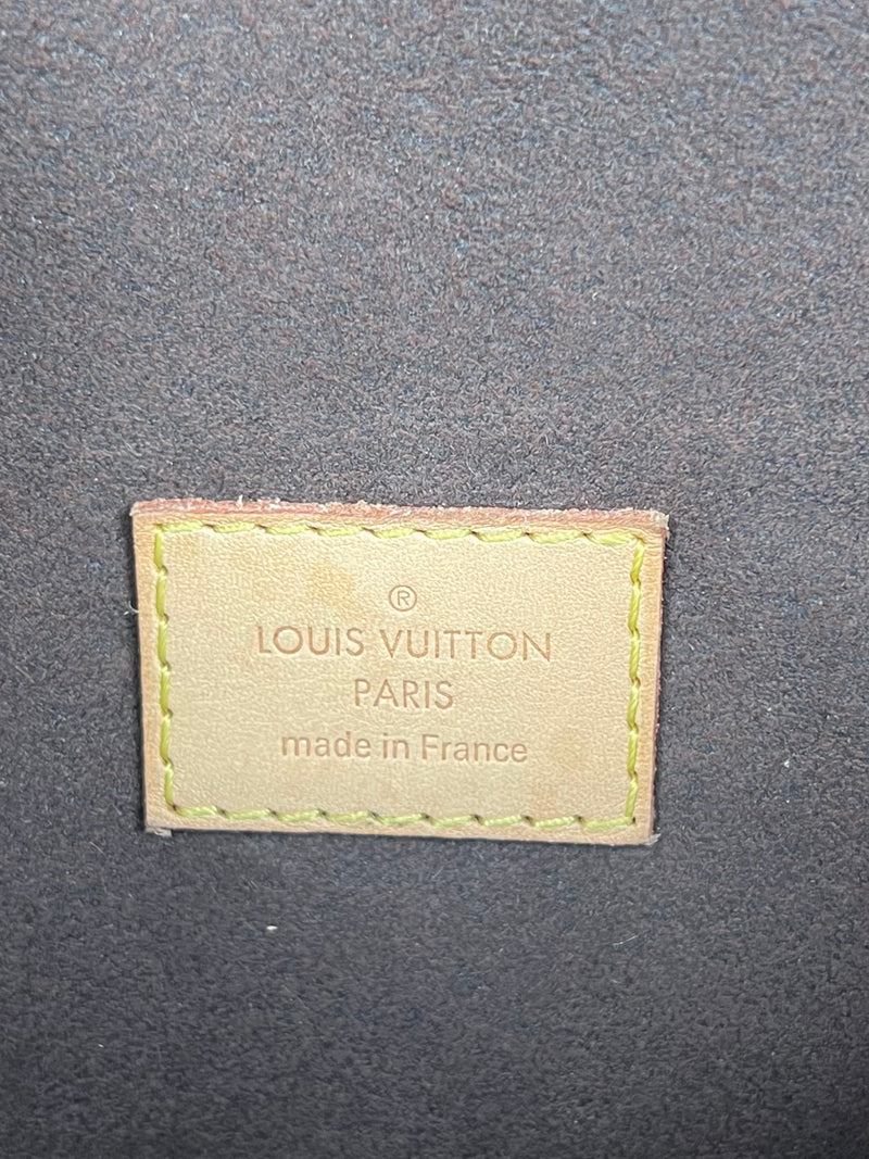 Louis Vuitton pochette Metis