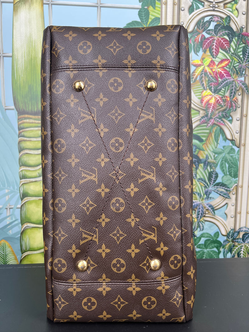 Louis Vuitton Artsy monogram MM bag