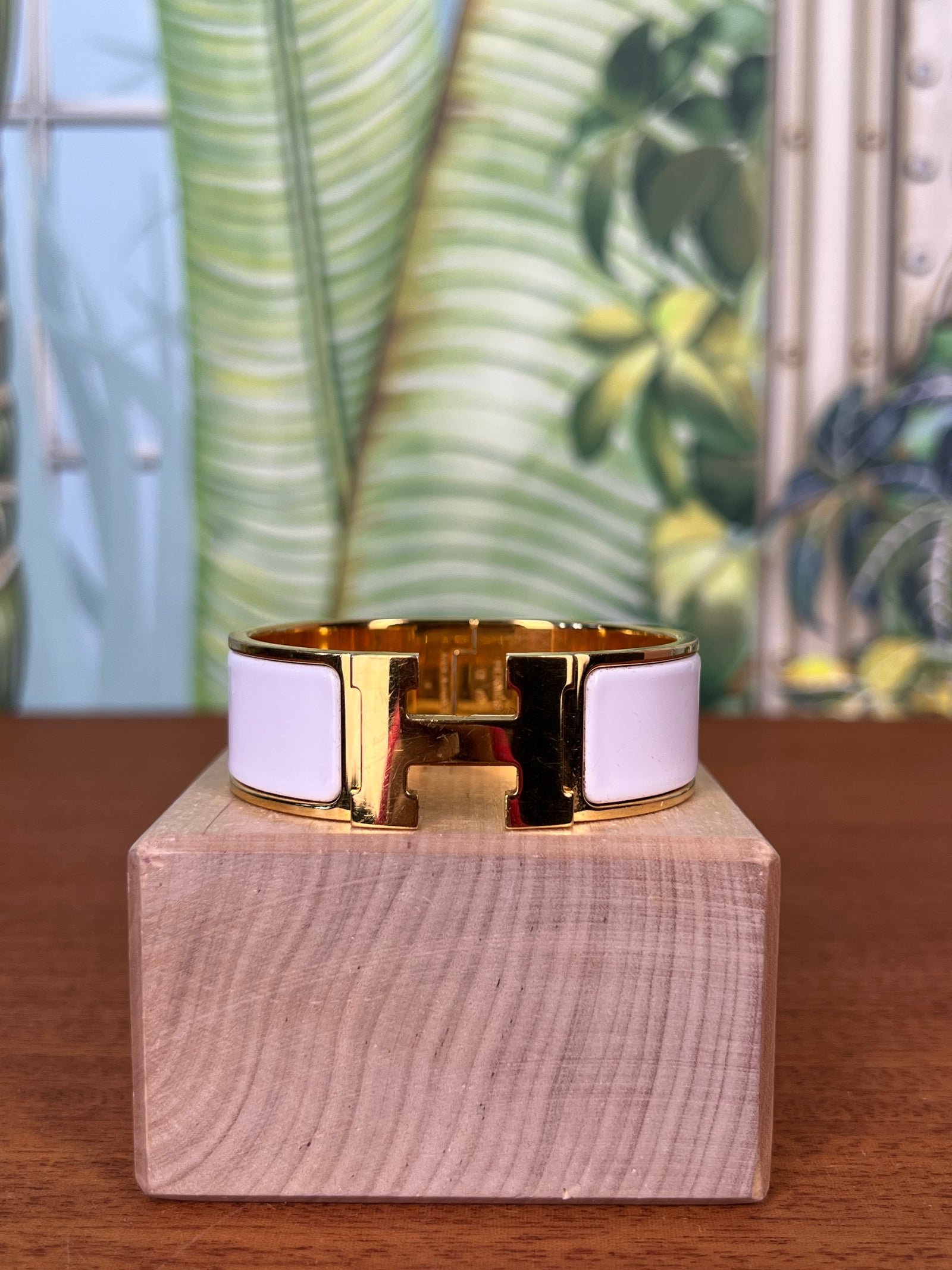 Hermès Clic Clac H Bracelet white/gold PM – A Piece Lux