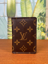 Louis Vuitton cardholder/wallet