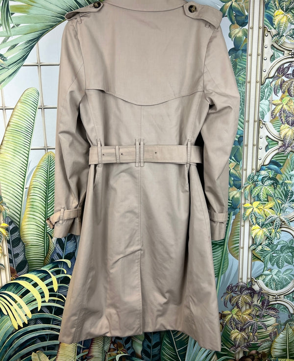 Burberry trench coat beige