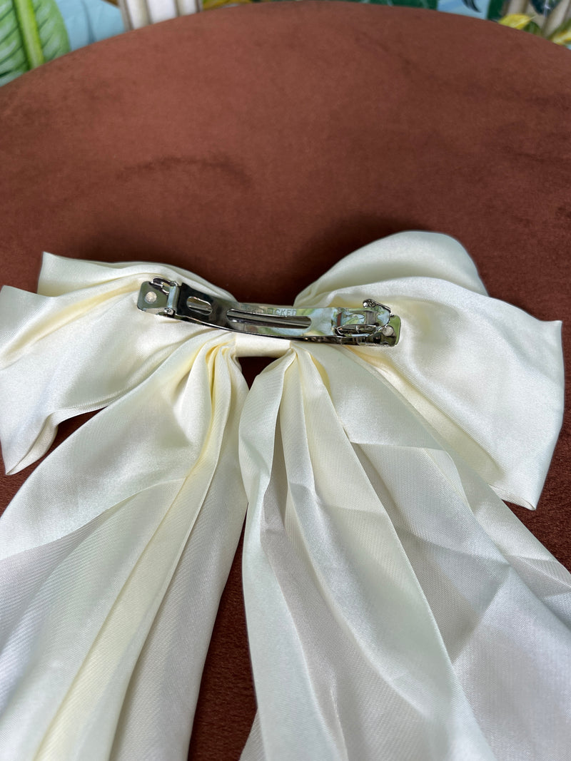 Repurposed hair clip bow silk white