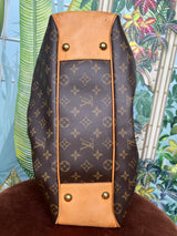 Louis Vuitton boetie MM monogram canvas shoulder bag