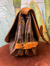 Louis Vuitton Saumur vintage bag
