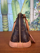 Louis Vuitton Alma BB monogram canvas