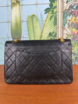Chanel vintage double Flap Bag black with flat chain medium/large