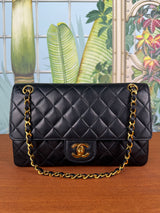 Chanel Double Flap Bag medium black/gold