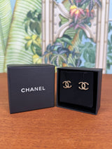 Chanel CC earrings gold