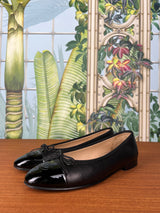 Chanel Ballet flats black