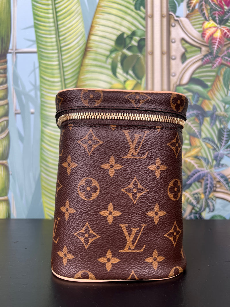 Louis Vuitton vanity case monogram