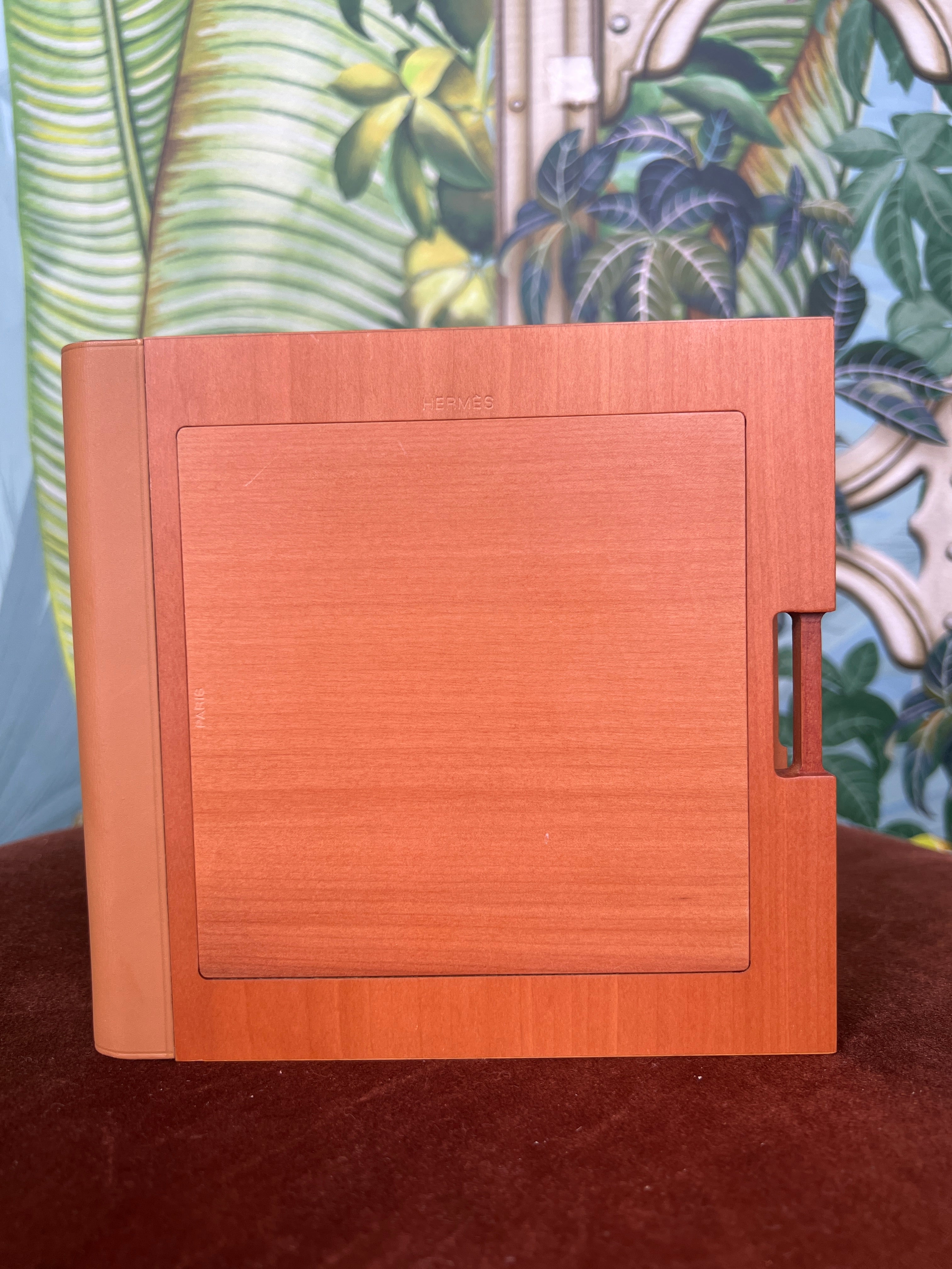 Hermés frame birch wood – A Piece Lux