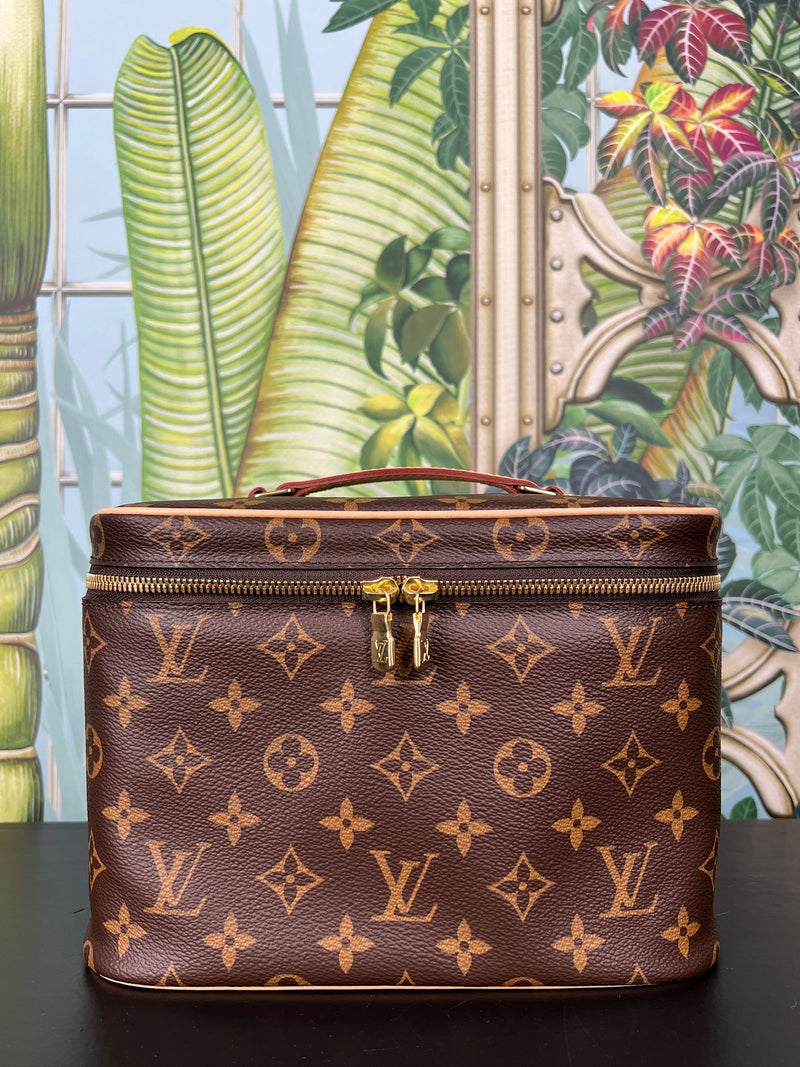 Louis Vuitton vanity case monogram