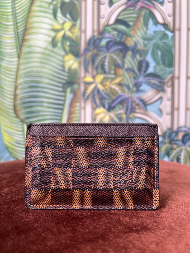 Louis Vuitton cardholder damier