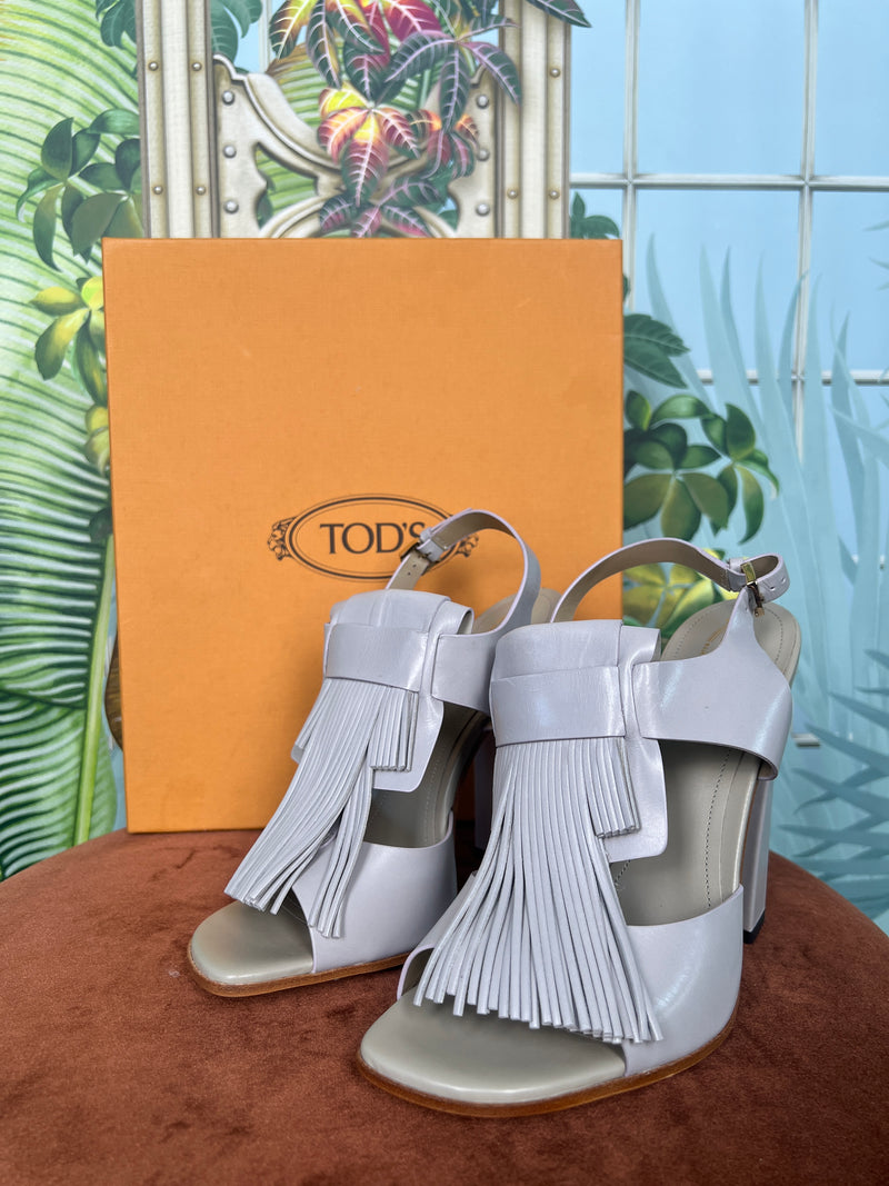 Tods fringe heels