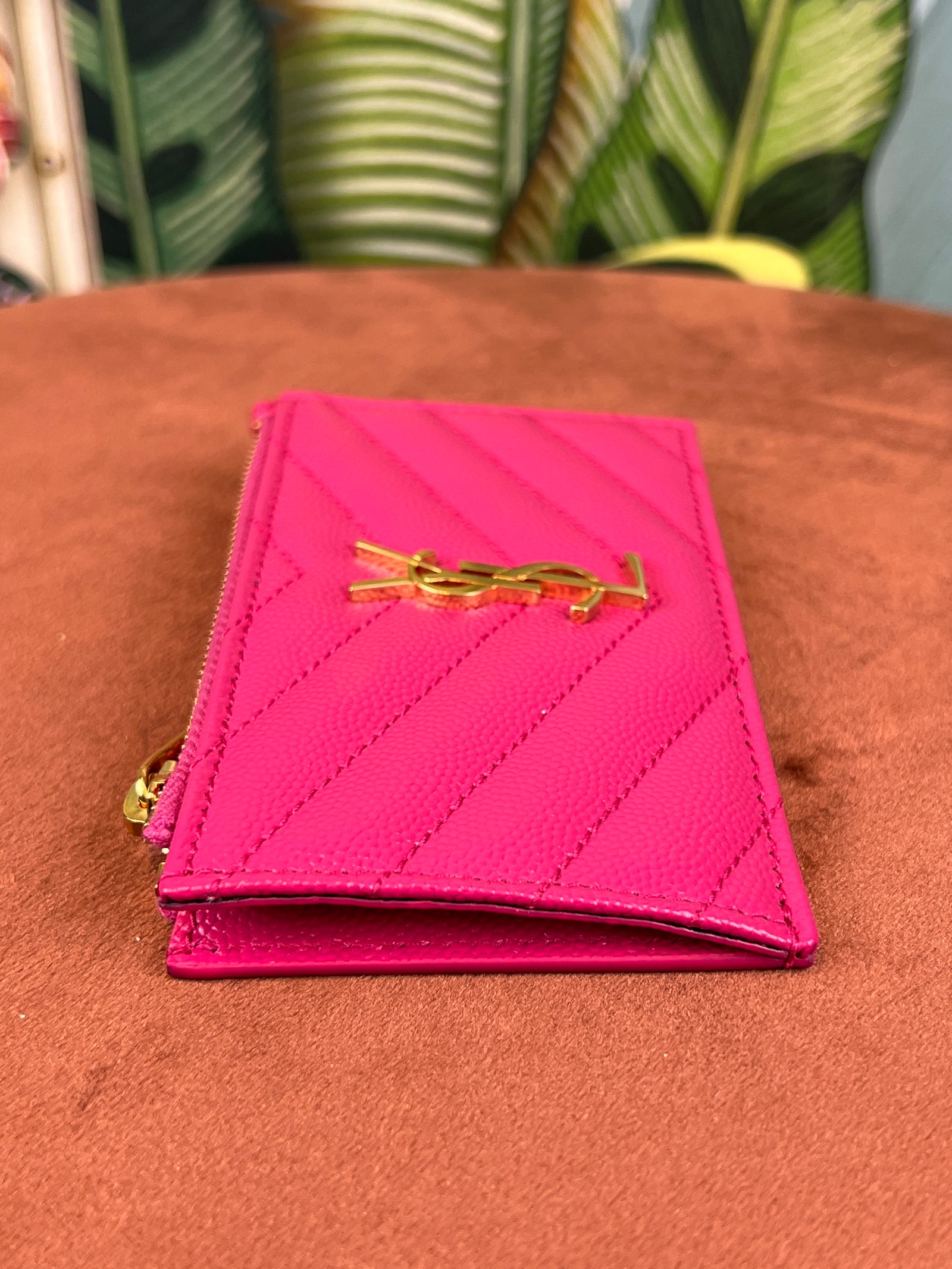 【SAINT LAURENT】CASSANDRE FRAGMENTS CARDHOLDER●607915BOW01 CASSANDRE MATELASSÉ FRAGMENTS CARD CASE IN GRAIN DE POUDRE