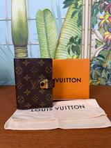 Louis Vuitton koala small Ring Agenda cover rose