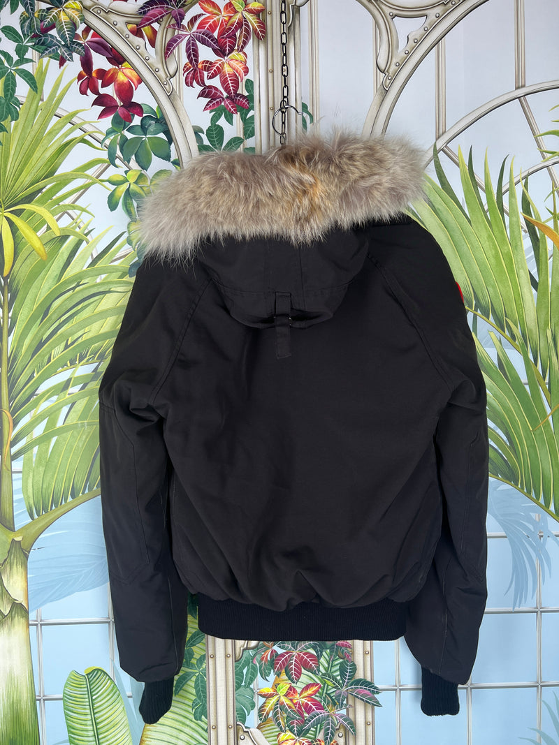 Canada Goose jacket short