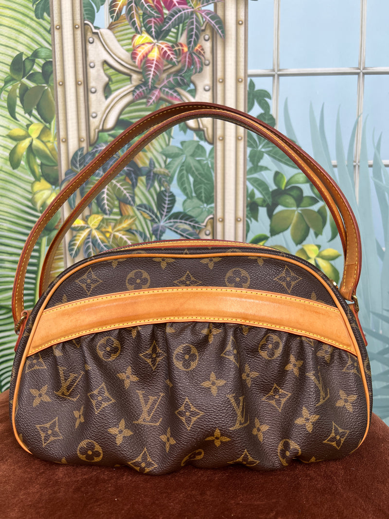 Louis Vuitton Klara bag monogram