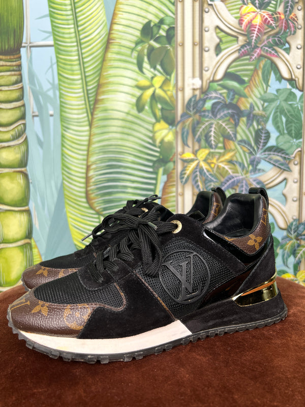 Louis Vuitton run away trainers