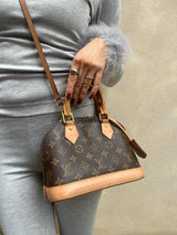 Louis Vuitton Alma BB monogram canvas