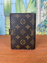 Louis Vuitton koala small Ring Agenda cover rose