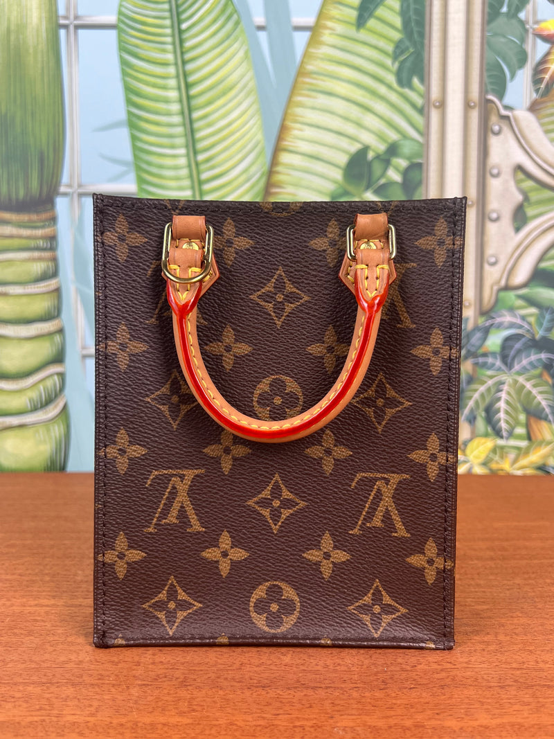 Louis Vuitton petit sac plat bag