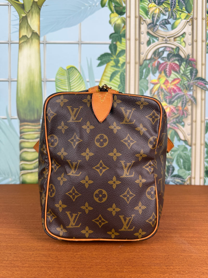 Louis Vuitton Sac Souple 35, monogram canvas