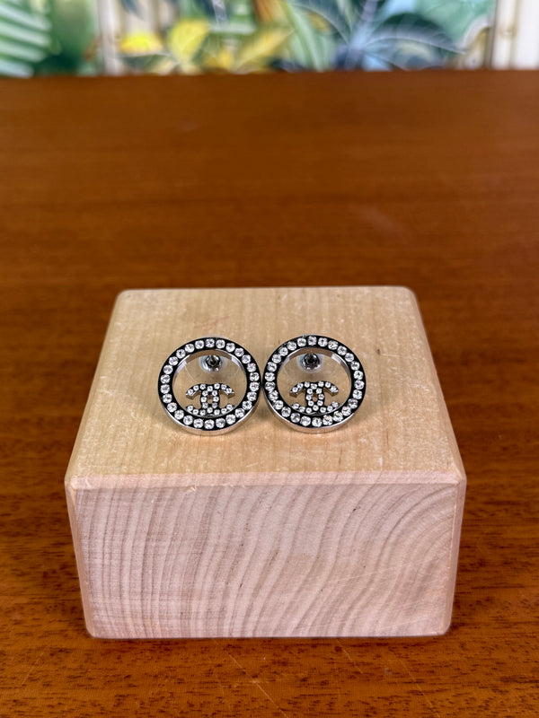 Chanel CC earrings round