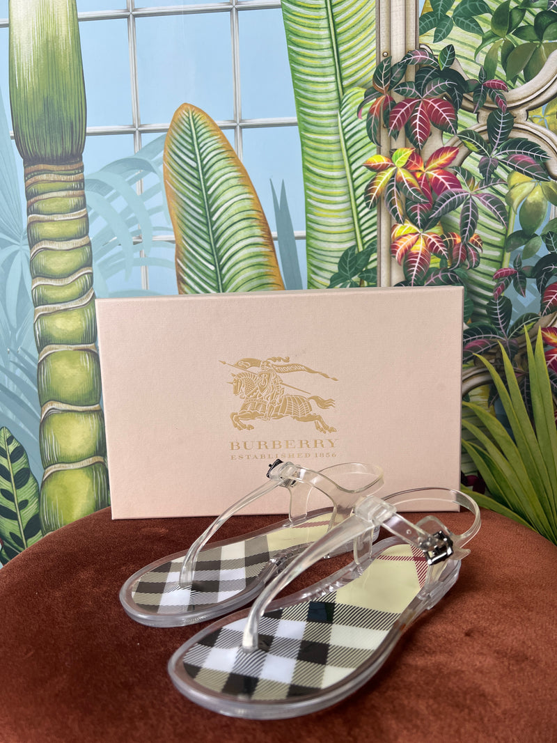 Burberry sandals size 31