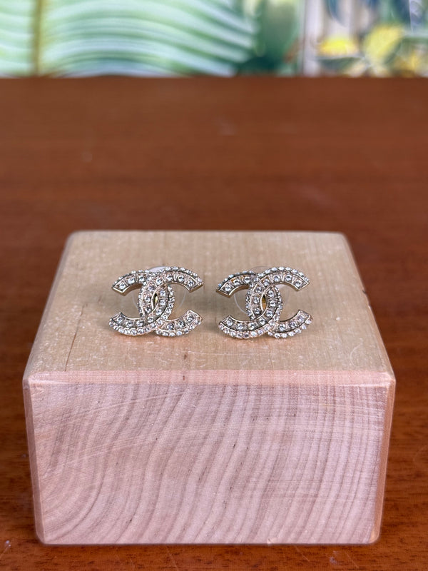 Chanel CC earrings