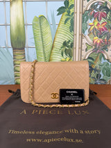 Chanel single vintage flap bag beige