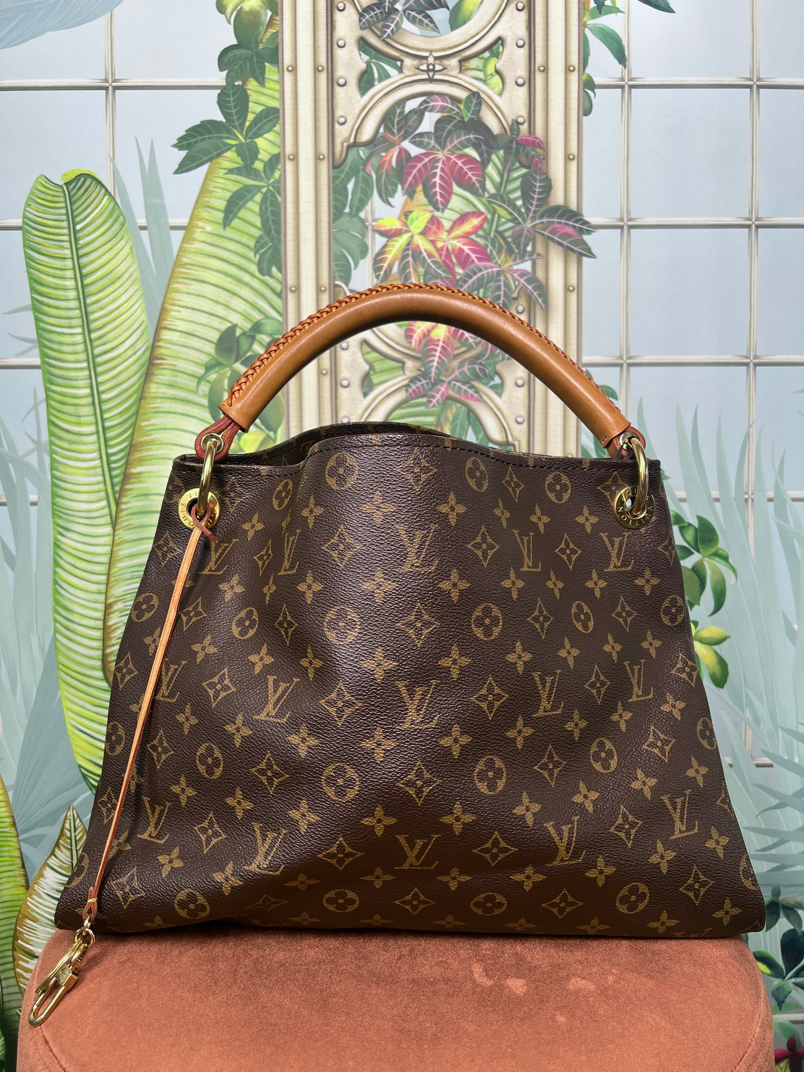 Louis Vuitton Artsy monogram MM bag – A Piece Lux