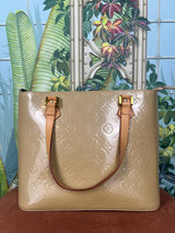 Louis Vuitton vernis Houston bag beige