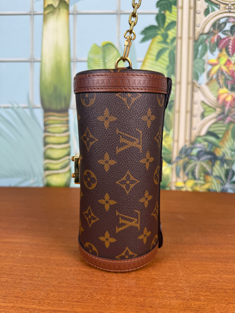 Louis Vuitton Papillon trunk bag