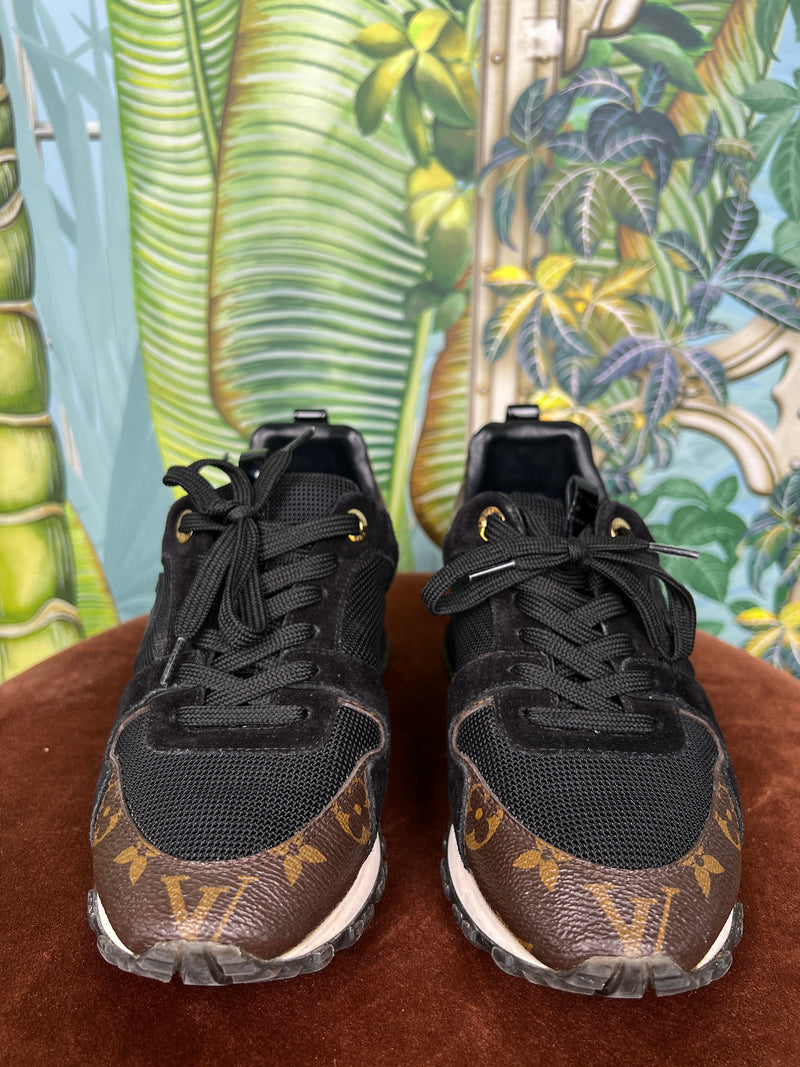 Louis Vuitton run away trainers