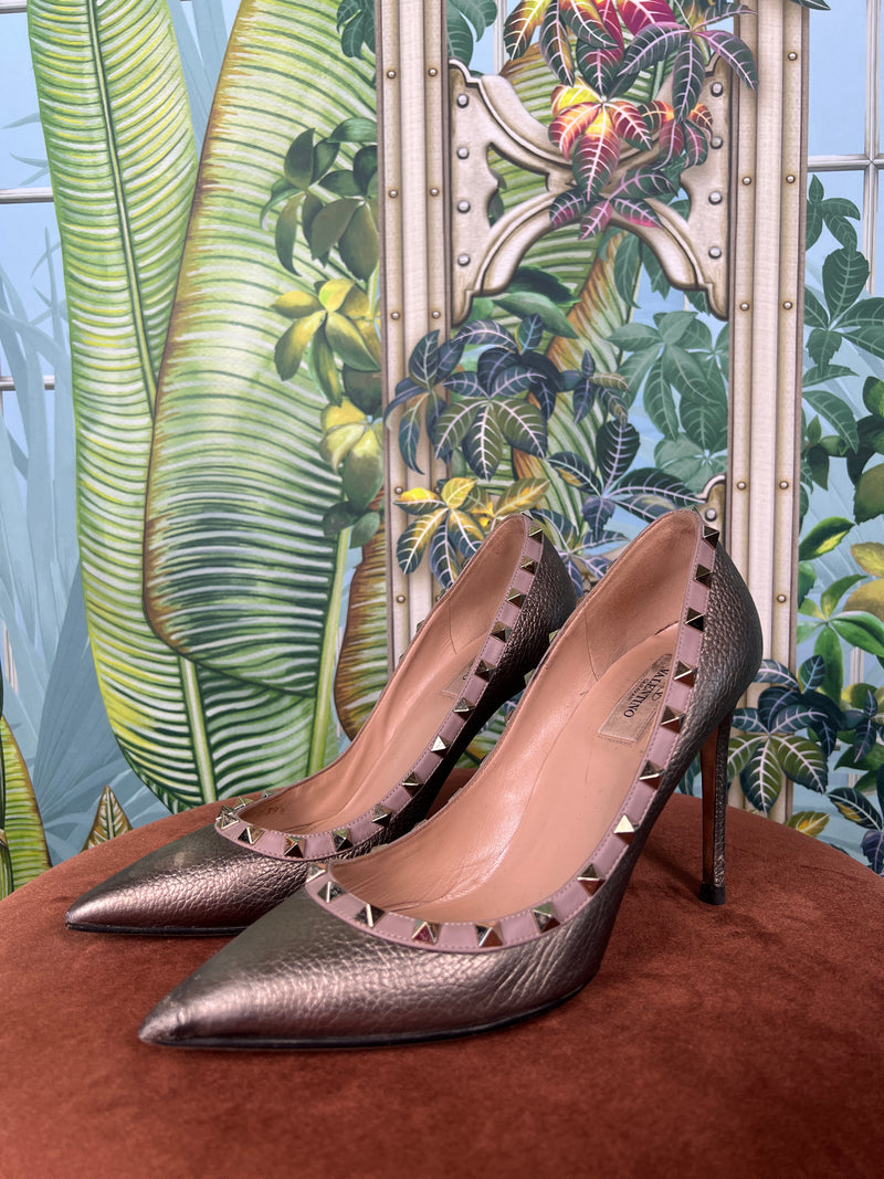 Valentino Garavani metallic rock stud heels – A Piece Lux